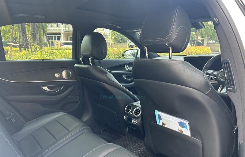 ขายรถเก๋งมือสอง-mercedes-benz-เมอร์เซเดสเบนซ์-e300-อีสามศูนย์ศูนย์-รถปี2021-รหัส66381-fe98f45c.jpg ขายรถเก๋งมือสอง-mercedes-benz-เมอร์เซเดสเบนซ์-e300-อีสามศูนย์ศูนย์-รถปี2021-รหัส66381-fe98f45c.jpg