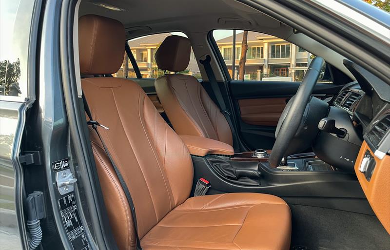 ขายรถเก๋งมือสอง-bmw-บีเอ็มดับบลิว-320d-สามสองศูนย์ดี-รถปี2014-รหัส66462-860ec029.jpg ขายรถเก๋งมือสอง-bmw-บีเอ็มดับบลิว-320d-สามสองศูนย์ดี-รถปี2014-รหัส66462-860ec029.jpg