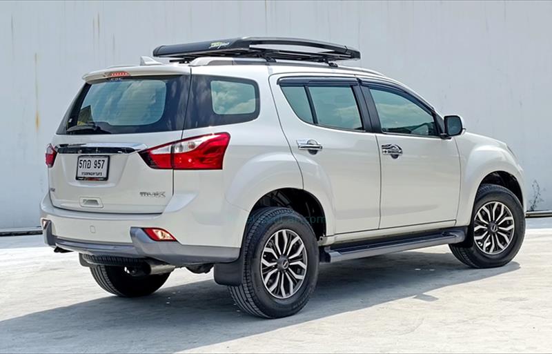ขายรถอเนกประสงค์มือสอง isuzu mu-x รถปี2017 รหัส 66505 รูปที่3