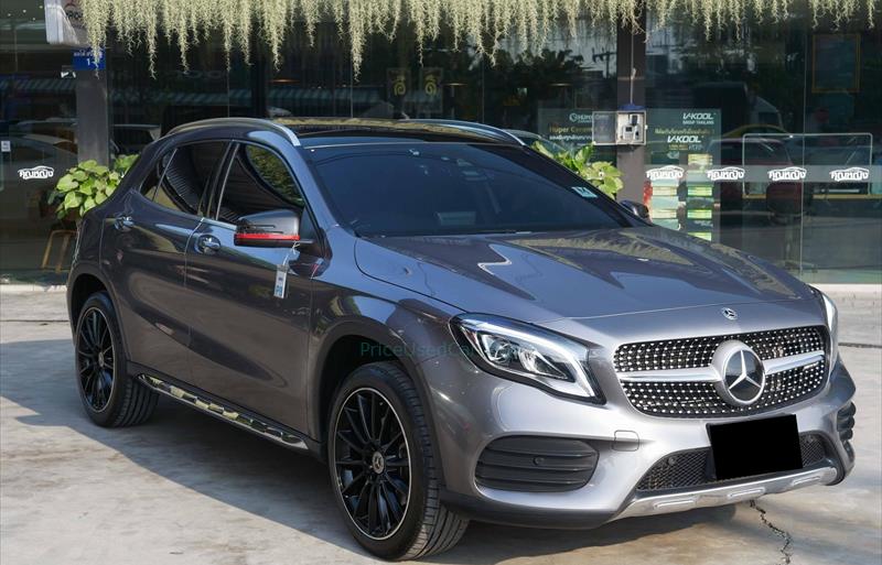 รถเก๋งมือสอง MERCEDES BENZ GLA250 รถปี 2018 รถเก๋งมือสอง MERCEDES BENZ GLA250 รถปี 2018