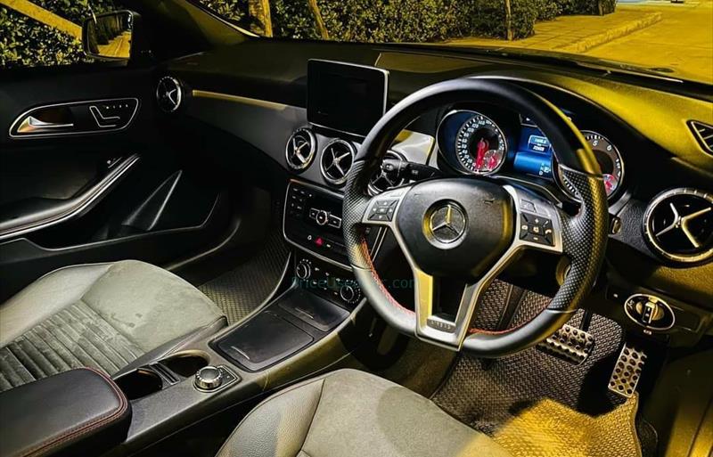 ขายรถเก๋งมือสอง-mercedes-benz-เมอร์เซเดสเบนซ์-cla250-amg-ซีแอลเอสองห้าศูนย์-เอเอ็มจี-รถปี2015-รหัส66512-3e0ef147.jpg ขายรถเก๋งมือสอง-mercedes-benz-เมอร์เซเดสเบนซ์-cla250-amg-ซีแอลเอสองห้าศูนย์-เอเอ็มจี-รถปี2015-รหัส66512-3e0ef147.jpg