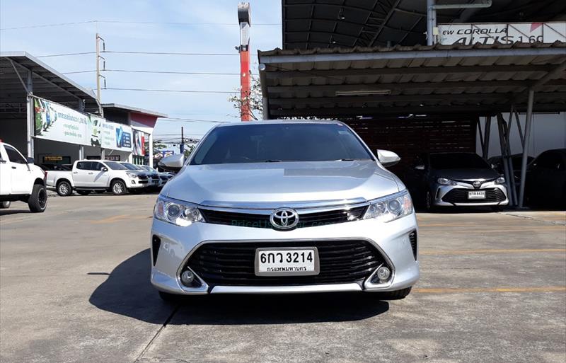 ขายรถเก๋งมือสอง-toyota-โตโยต้า-camry-คัมรี่-รถปี2017-รหัส66555-0028619b.jpg