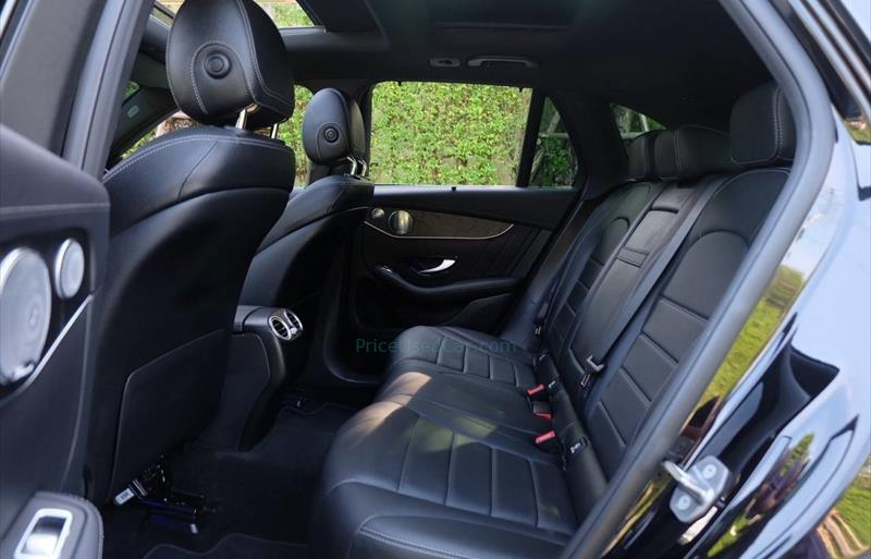 ขายรถเก๋งมือสอง-mercedes-benz-เมอร์เซเดสเบนซ์-glc250-จีแอลซีสองห้าศูนย์-รถปี2020-รหัส66558-92e9c5c2.jpg ขายรถเก๋งมือสอง-mercedes-benz-เมอร์เซเดสเบนซ์-glc250-จีแอลซีสองห้าศูนย์-รถปี2020-รหัส66558-92e9c5c2.jpg