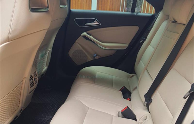 ขายรถเก๋งมือสอง-mercedes-benz-เมอร์เซเดสเบนซ์-cla200-รถปี2018-รหัส66592-bf50913c.jpg ขายรถเก๋งมือสอง-mercedes-benz-เมอร์เซเดสเบนซ์-cla200-รถปี2018-รหัส66592-bf50913c.jpg