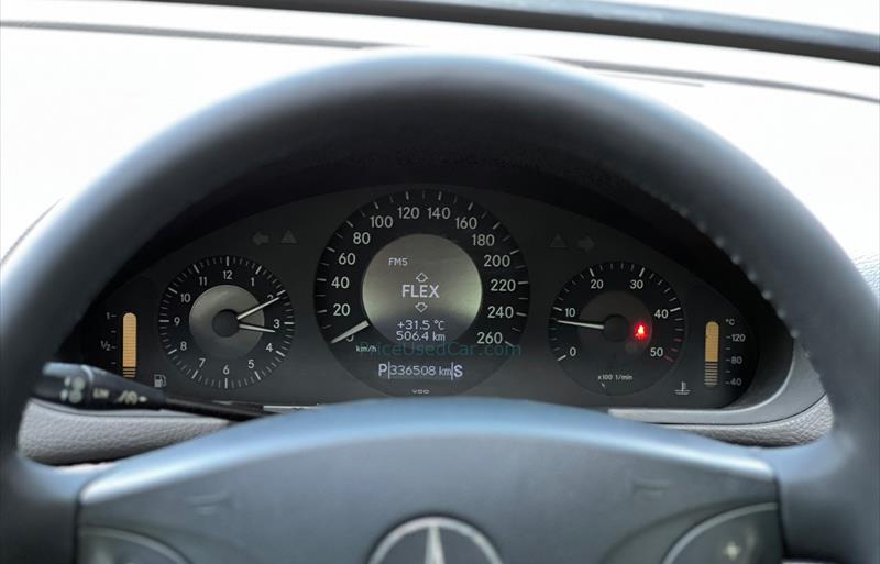ขายรถเก๋งมือสอง-mercedes-benz-เมอร์เซเดสเบนซ์-e220-cdi-รถปี2006-รหัส66599-206d40cc.jpg ขายรถเก๋งมือสอง-mercedes-benz-เมอร์เซเดสเบนซ์-e220-cdi-รถปี2006-รหัส66599-206d40cc.jpg