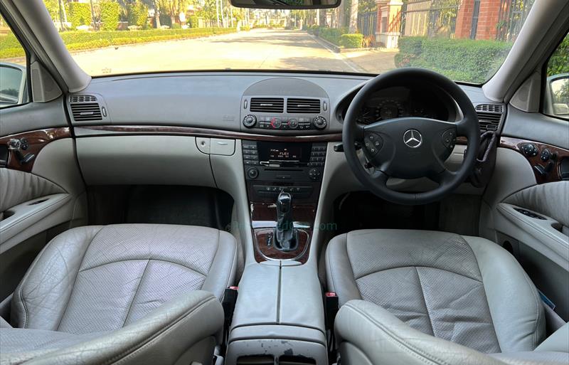 ขายรถเก๋งมือสอง-mercedes-benz-เมอร์เซเดสเบนซ์-e220-cdi-รถปี2006-รหัส66599-2e1f3ee6.jpg ขายรถเก๋งมือสอง-mercedes-benz-เมอร์เซเดสเบนซ์-e220-cdi-รถปี2006-รหัส66599-2e1f3ee6.jpg
