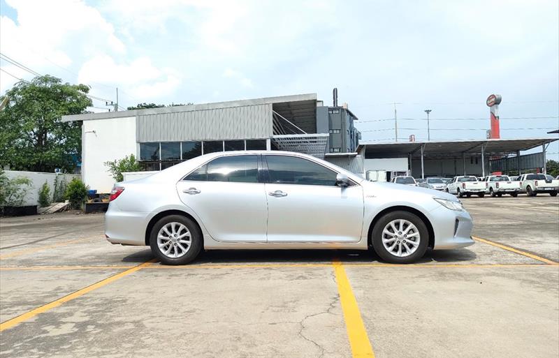 ขายรถเก๋งมือสอง toyota camry รถปี2017 รหัส 66611 รูปที่5