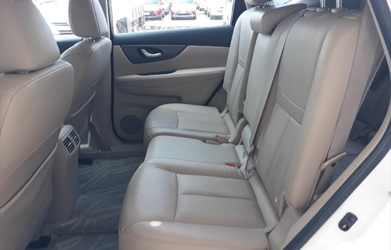 ขายรถ-suv-มือสอง-nissan-นิสสัน-x-trail-เอ็กส์เทร์ล-รถปี2017-รหัส66615-4d96092c.jpg ขายรถ-suv-มือสอง-nissan-นิสสัน-x-trail-เอ็กส์เทร์ล-รถปี2017-รหัส66615-4d96092c.jpg