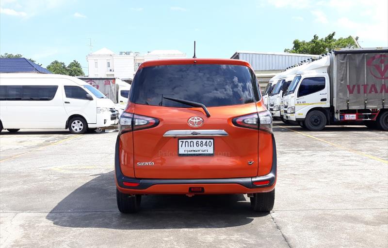 ขายรถเก๋งมือสอง toyota sienta รถปี2018 รหัส 66616 รูปที่4