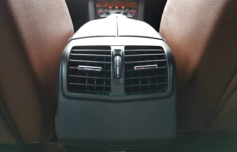 ขายรถเก๋งมือสอง-mercedes-benz-เมอร์เซเดสเบนซ์-e300-อีสามศูนย์ศูนย์-รถปี2013-รหัส66699-58392f31.jpg ขายรถเก๋งมือสอง-mercedes-benz-เมอร์เซเดสเบนซ์-e300-อีสามศูนย์ศูนย์-รถปี2013-รหัส66699-58392f31.jpg