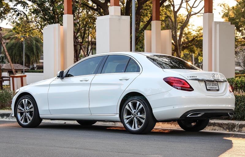 ขายรถเก๋งมือสอง mercedes-benz c220 รถปี2019 รหัส 66700 รูปที่3