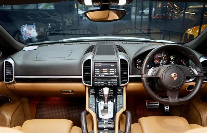ขายรถ-suv-มือสอง-porsche-ปอร์เช่-cayenne-รถปี2013-รหัส66727-e0fc347a.jpg ขายรถ-suv-มือสอง-porsche-ปอร์เช่-cayenne-รถปี2013-รหัส66727-e0fc347a.jpg