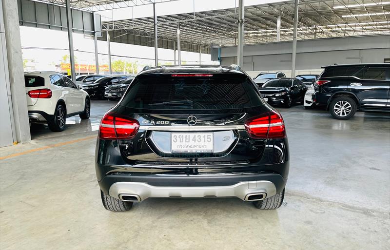 ขายรถเก๋งมือสอง mercedes-benz gla200 รถปี2019 รหัส 66742 รูปที่9