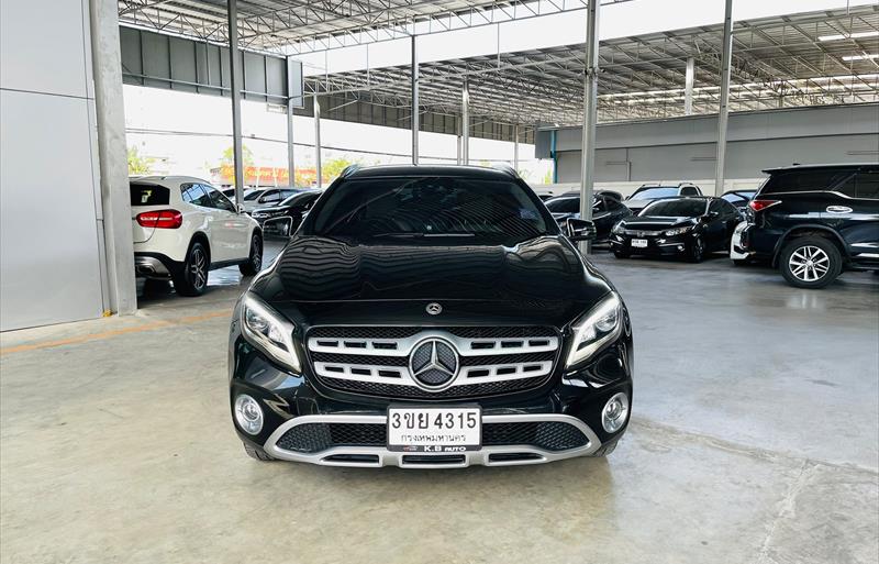 ขายรถเก๋งมือสอง mercedes-benz gla200 รถปี2019 รหัส 66742 รูปที่12