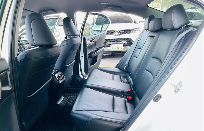 ขายรถเก๋งมือสอง-honda-ฮอนด้า-accord-แอคคอร์ด-รถปี2016-รหัส66758-5611ae17.jpg ขายรถเก๋งมือสอง-honda-ฮอนด้า-accord-แอคคอร์ด-รถปี2016-รหัส66758-5611ae17.jpg