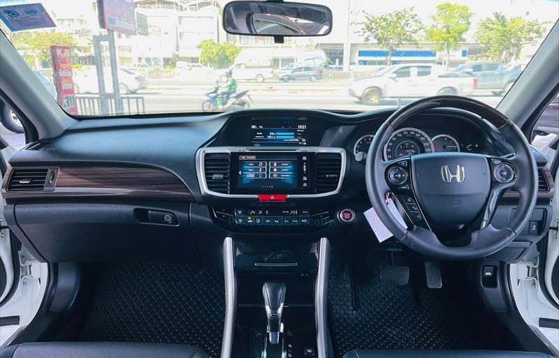 ขายรถเก๋งมือสอง-honda-ฮอนด้า-accord-แอคคอร์ด-รถปี2016-รหัส66758-b20744b9.jpg ขายรถเก๋งมือสอง-honda-ฮอนด้า-accord-แอคคอร์ด-รถปี2016-รหัส66758-b20744b9.jpg