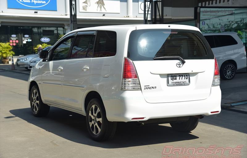 ขายรถตู้มือสอง toyota innova รถปี2011 รหัส 66769 รูปที่3