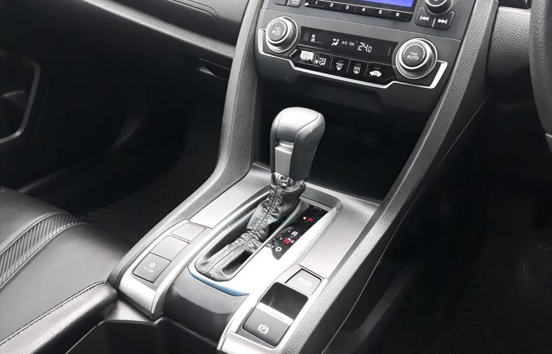 ขายรถเก๋งมือสอง-honda-ฮอนด้า-civic-ซีวิค-รถปี2019-รหัส66797-6ef4b773.jpg ขายรถเก๋งมือสอง-honda-ฮอนด้า-civic-ซีวิค-รถปี2019-รหัส66797-6ef4b773.jpg