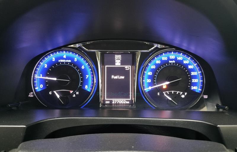 ขายรถเก๋งมือสอง-toyota-โตโยต้า-camry-คัมรี่-รถปี2017-รหัส66804-457f02c5.jpg ขายรถเก๋งมือสอง-toyota-โตโยต้า-camry-คัมรี่-รถปี2017-รหัส66804-457f02c5.jpg