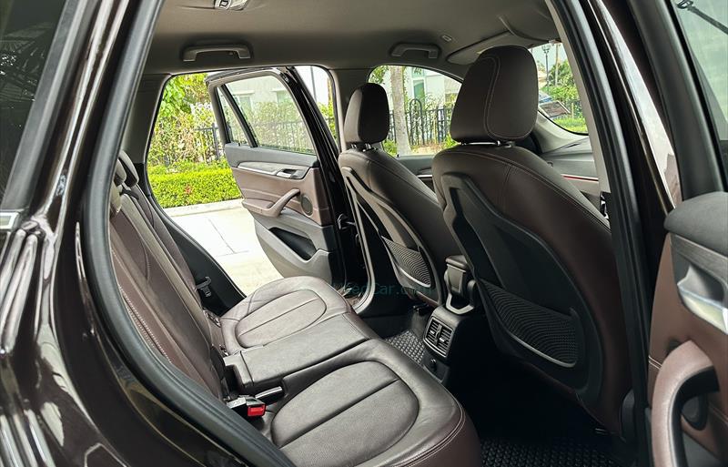 ขายรถ-suv-มือสอง-bmw-บีเอ็มดับบลิว-x1-เอ็กซ์1-รถปี2018-รหัส66828-5db5f802.jpg ขายรถ-suv-มือสอง-bmw-บีเอ็มดับบลิว-x1-เอ็กซ์1-รถปี2018-รหัส66828-5db5f802.jpg