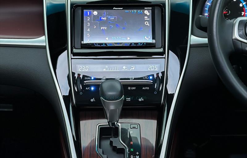 ขายรถ-suv-มือสอง-toyota-โตโยต้า-harrier-แฮริเออร์-รถปี2015-รหัส66861-968a78e4.jpg ขายรถ-suv-มือสอง-toyota-โตโยต้า-harrier-แฮริเออร์-รถปี2015-รหัส66861-968a78e4.jpg