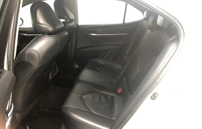 ขายรถเก๋งมือสอง-toyota-โตโยต้า-camry-คัมรี่-รถปี2019-รหัส66886-2b8c2d97.jpg ขายรถเก๋งมือสอง-toyota-โตโยต้า-camry-คัมรี่-รถปี2019-รหัส66886-2b8c2d97.jpg