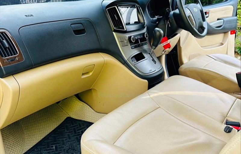 ขายรถตู้มือสอง-hyundai-ฮุนได-h-1-เอชวัน-รถปี2020-รหัส66917-63111b77.jpg ขายรถตู้มือสอง-hyundai-ฮุนได-h-1-เอชวัน-รถปี2020-รหัส66917-63111b77.jpg
