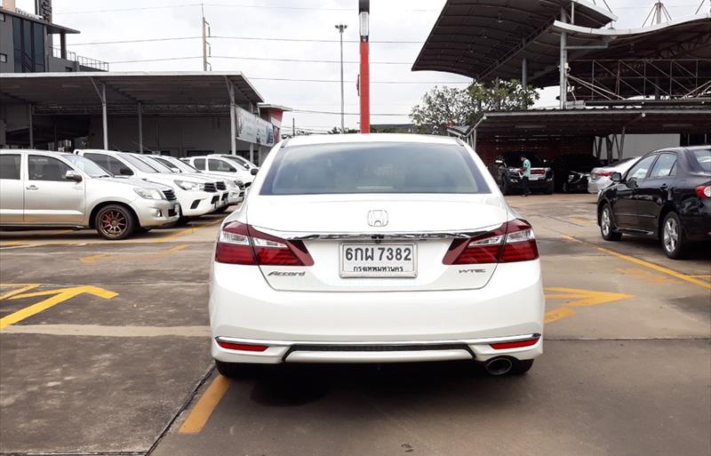 ขายรถเก๋งมือสอง-honda-ฮอนด้า-accord-แอคคอร์ด-รถปี2017-รหัส66923-1e2f1e18.jpg ขายรถเก๋งมือสอง-honda-ฮอนด้า-accord-แอคคอร์ด-รถปี2017-รหัส66923-1e2f1e18.jpg