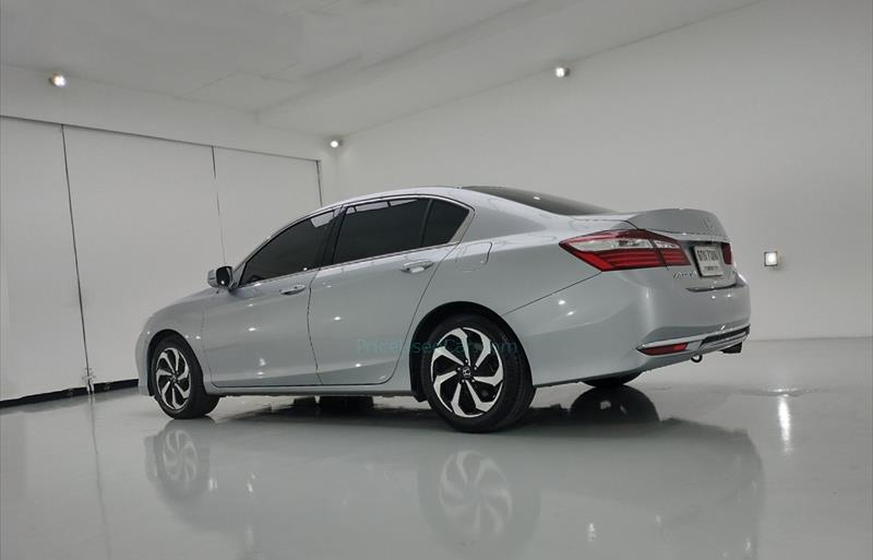 ขายรถเก๋งมือสอง-honda-ฮอนด้า-accord-แอคคอร์ด-รถปี2017-รหัส66924-c44a886a.jpg ขายรถเก๋งมือสอง-honda-ฮอนด้า-accord-แอคคอร์ด-รถปี2017-รหัส66924-c44a886a.jpg