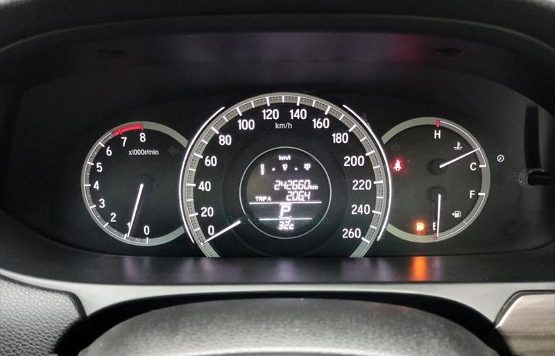 ขายรถเก๋งมือสอง-honda-ฮอนด้า-accord-แอคคอร์ด-รถปี2017-รหัส66924-f85180a0.jpg ขายรถเก๋งมือสอง-honda-ฮอนด้า-accord-แอคคอร์ด-รถปี2017-รหัส66924-f85180a0.jpg
