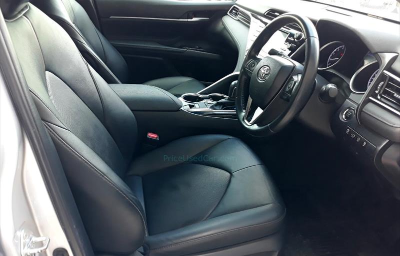 ขายรถเก๋งมือสอง-toyota-โตโยต้า-camry-คัมรี่-รถปี2019-รหัส66929-3b85513f.jpg ขายรถเก๋งมือสอง-toyota-โตโยต้า-camry-คัมรี่-รถปี2019-รหัส66929-3b85513f.jpg