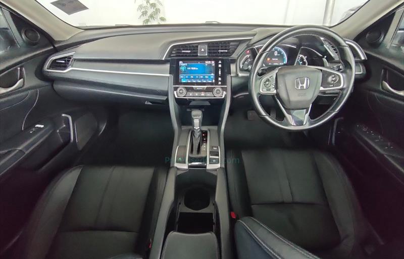 ขายรถเก๋งมือสอง-honda-ฮอนด้า-civic-ซีวิค-รถปี2017-รหัส66940-9661afc0.jpg ขายรถเก๋งมือสอง-honda-ฮอนด้า-civic-ซีวิค-รถปี2017-รหัส66940-9661afc0.jpg