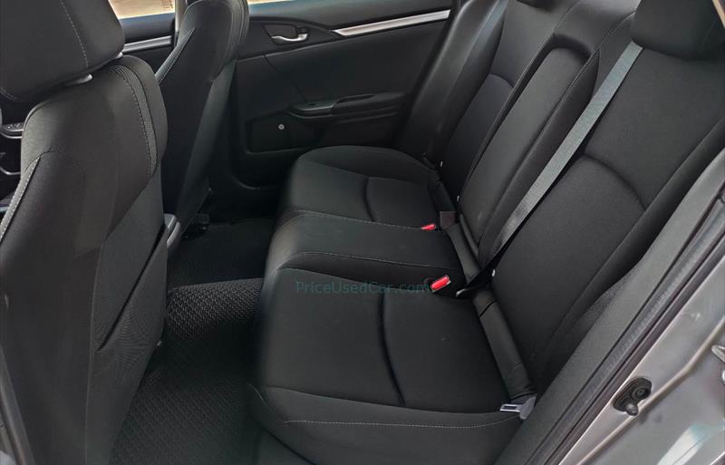 ขายรถเก๋งมือสอง-honda-ฮอนด้า-civic-ซีวิค-รถปี2018-รหัส66942-9b8a3ba4.jpg ขายรถเก๋งมือสอง-honda-ฮอนด้า-civic-ซีวิค-รถปี2018-รหัส66942-9b8a3ba4.jpg