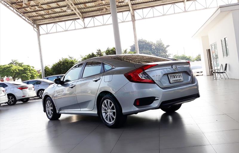 ขายรถเก๋งมือสอง-honda-ฮอนด้า-civic-ซีวิค-รถปี2018-รหัส66946-22858716.jpg ขายรถเก๋งมือสอง-honda-ฮอนด้า-civic-ซีวิค-รถปี2018-รหัส66946-22858716.jpg