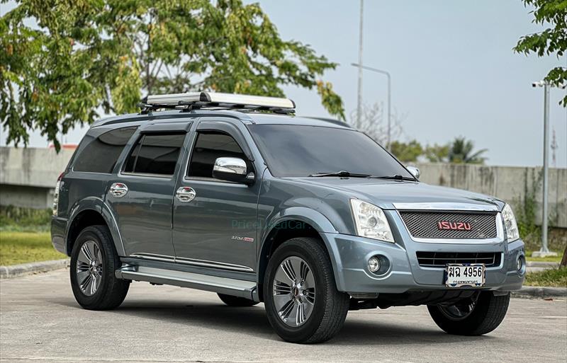รถ SUV มือสอง  ISUZU MU-7 3.0 Primo Super Titanium รถปี2011
