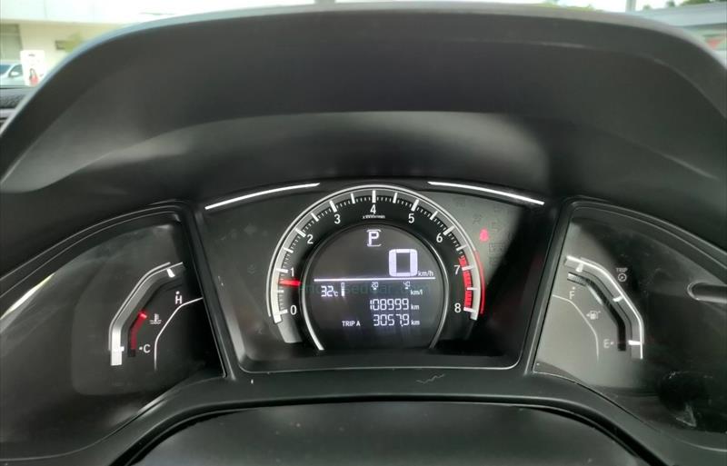 ขายรถเก๋งมือสอง-honda-ฮอนด้า-civic-ซีวิค-รถปี2019-รหัส66979-2e4aa186.jpg ขายรถเก๋งมือสอง-honda-ฮอนด้า-civic-ซีวิค-รถปี2019-รหัส66979-2e4aa186.jpg