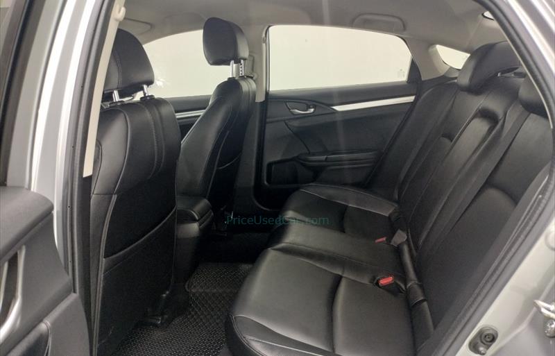 ขายรถเก๋งมือสอง-honda-ฮอนด้า-civic-ซีวิค-รถปี2019-รหัส66981-683d49e1.jpg ขายรถเก๋งมือสอง-honda-ฮอนด้า-civic-ซีวิค-รถปี2019-รหัส66981-683d49e1.jpg