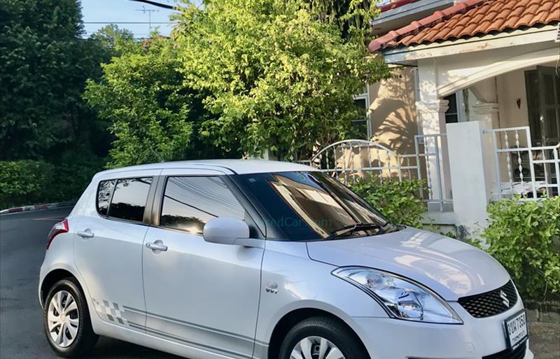 รถเก๋งมือสอง SUZUKI SWIFT รถปี 2017