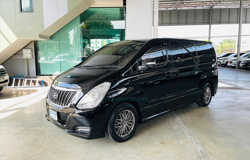 รถตู้มือสอง  HYUNDAI H-1 2.5 Deluxe รถปี2018