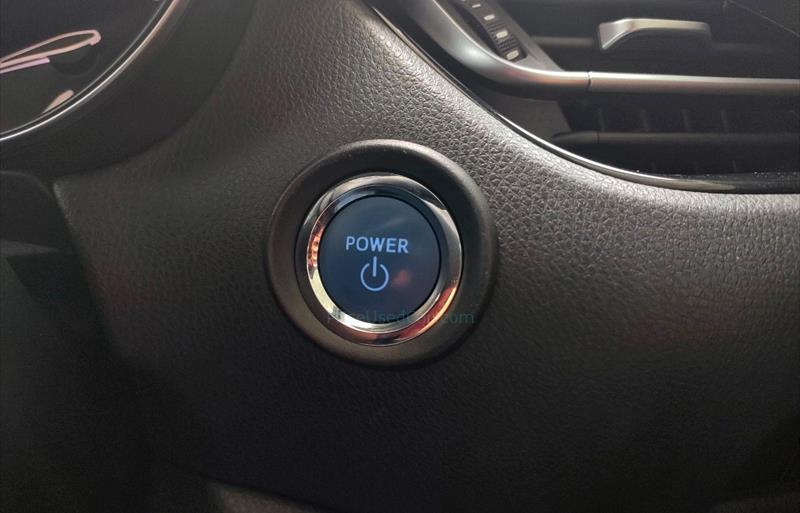ขายรถเก๋งมือสอง-toyota-โตโยต้า-chr-ซีเอชอาร์-รถปี2018-รหัส67062-efc61f50.jpg ขายรถเก๋งมือสอง-toyota-โตโยต้า-chr-ซีเอชอาร์-รถปี2018-รหัส67062-efc61f50.jpg