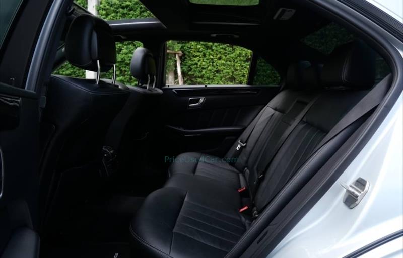 ขายรถเก๋งมือสอง-mercedes-benz-เมอร์เซเดสเบนซ์-e300-อีสามศูนย์ศูนย์-รถปี2014-รหัส67086-8ce40a91.jpg ขายรถเก๋งมือสอง-mercedes-benz-เมอร์เซเดสเบนซ์-e300-อีสามศูนย์ศูนย์-รถปี2014-รหัส67086-8ce40a91.jpg