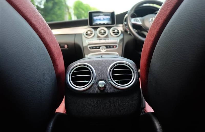 ขายรถเก๋งมือสอง-mercedes-benz-เมอร์เซเดสเบนซ์-c350-ซีสามห้าศูนย์-รถปี2017-รหัส67088-4a27969b.jpg ขายรถเก๋งมือสอง-mercedes-benz-เมอร์เซเดสเบนซ์-c350-ซีสามห้าศูนย์-รถปี2017-รหัส67088-4a27969b.jpg