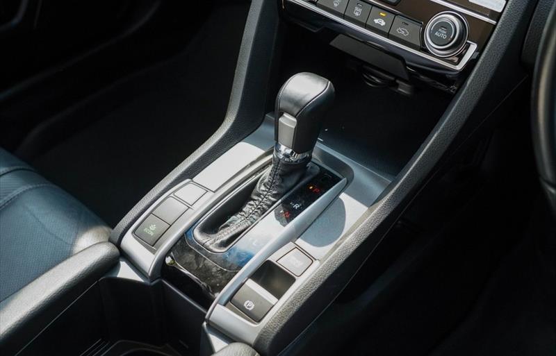 ขายรถเก๋งมือสอง-honda-ฮอนด้า-civic-ซีวิค-รถปี2019-รหัส67133-c10e3aee.jpg ขายรถเก๋งมือสอง-honda-ฮอนด้า-civic-ซีวิค-รถปี2019-รหัส67133-c10e3aee.jpg