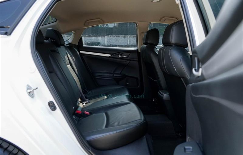 ขายรถเก๋งมือสอง-honda-ฮอนด้า-civic-ซีวิค-รถปี2019-รหัส67133-f75df148.jpg ขายรถเก๋งมือสอง-honda-ฮอนด้า-civic-ซีวิค-รถปี2019-รหัส67133-f75df148.jpg