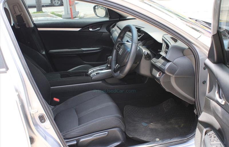 ขายรถเก๋งมือสอง-honda-ฮอนด้า-civic-ซีวิค-รถปี2016-รหัส67182-565e799e.jpg ขายรถเก๋งมือสอง-honda-ฮอนด้า-civic-ซีวิค-รถปี2016-รหัส67182-565e799e.jpg