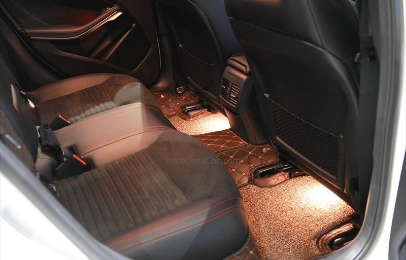 ขายรถเก๋งมือสอง-mercedes-benz-เมอร์เซเดสเบนซ์-gla250-รถปี2017-รหัส67187-91c2931f.jpg ขายรถเก๋งมือสอง-mercedes-benz-เมอร์เซเดสเบนซ์-gla250-รถปี2017-รหัส67187-91c2931f.jpg