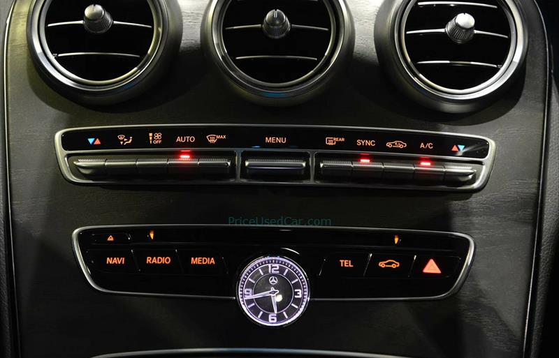 ขายรถเก๋งมือสอง-mercedes-benz-เมอร์เซเดสเบนซ์-c250-ซีสองห้าศูนย์-รถปี2016-รหัส67188-f839efc4.jpg ขายรถเก๋งมือสอง-mercedes-benz-เมอร์เซเดสเบนซ์-c250-ซีสองห้าศูนย์-รถปี2016-รหัส67188-f839efc4.jpg