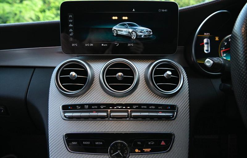 ขายรถเก๋งมือสอง-mercedes-benz-เมอร์เซเดสเบนซ์-c43-amg-รถปี2019-รหัส67189-2f7ee610.jpg ขายรถเก๋งมือสอง-mercedes-benz-เมอร์เซเดสเบนซ์-c43-amg-รถปี2019-รหัส67189-2f7ee610.jpg