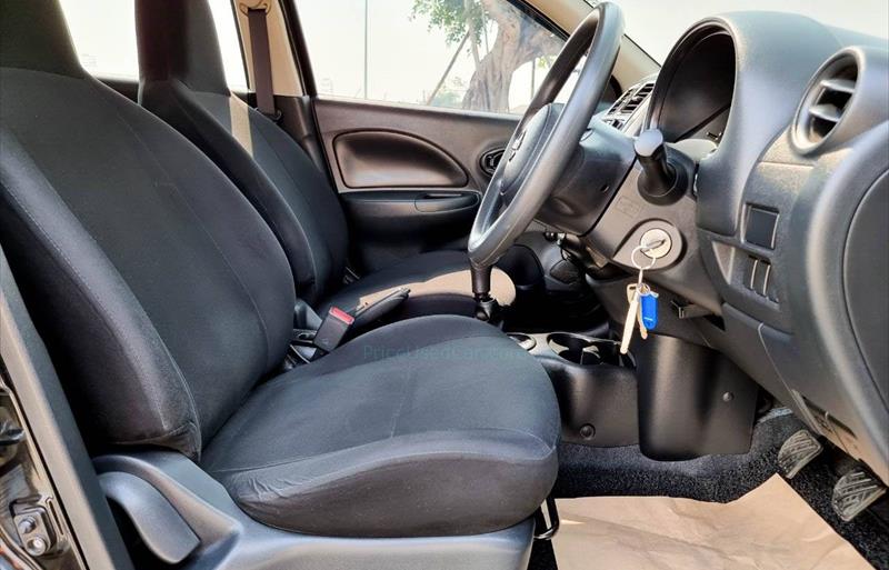 ขายรถเก๋งมือสอง-nissan-นิสสัน-march-มาร์ช-รถปี2018-รหัส67210-0c3a7ac5.jpg ขายรถเก๋งมือสอง-nissan-นิสสัน-march-มาร์ช-รถปี2018-รหัส67210-0c3a7ac5.jpg