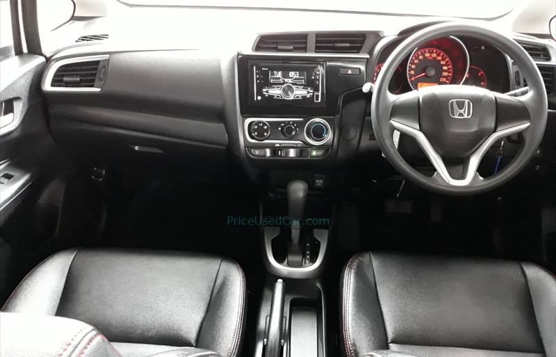 ขายรถเก๋งมือสอง-honda-ฮอนด้า-jazz-แจ๊ส-รถปี2020-รหัส67218-43dd9d52.jpg ขายรถเก๋งมือสอง-honda-ฮอนด้า-jazz-แจ๊ส-รถปี2020-รหัส67218-43dd9d52.jpg